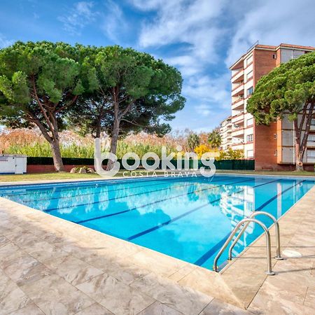 Vall De Ribes Apartament Per 4 Persones Amb Piscina Comunitaria, A Prop De Port D'Aro Platja d'Aro Exterior photo