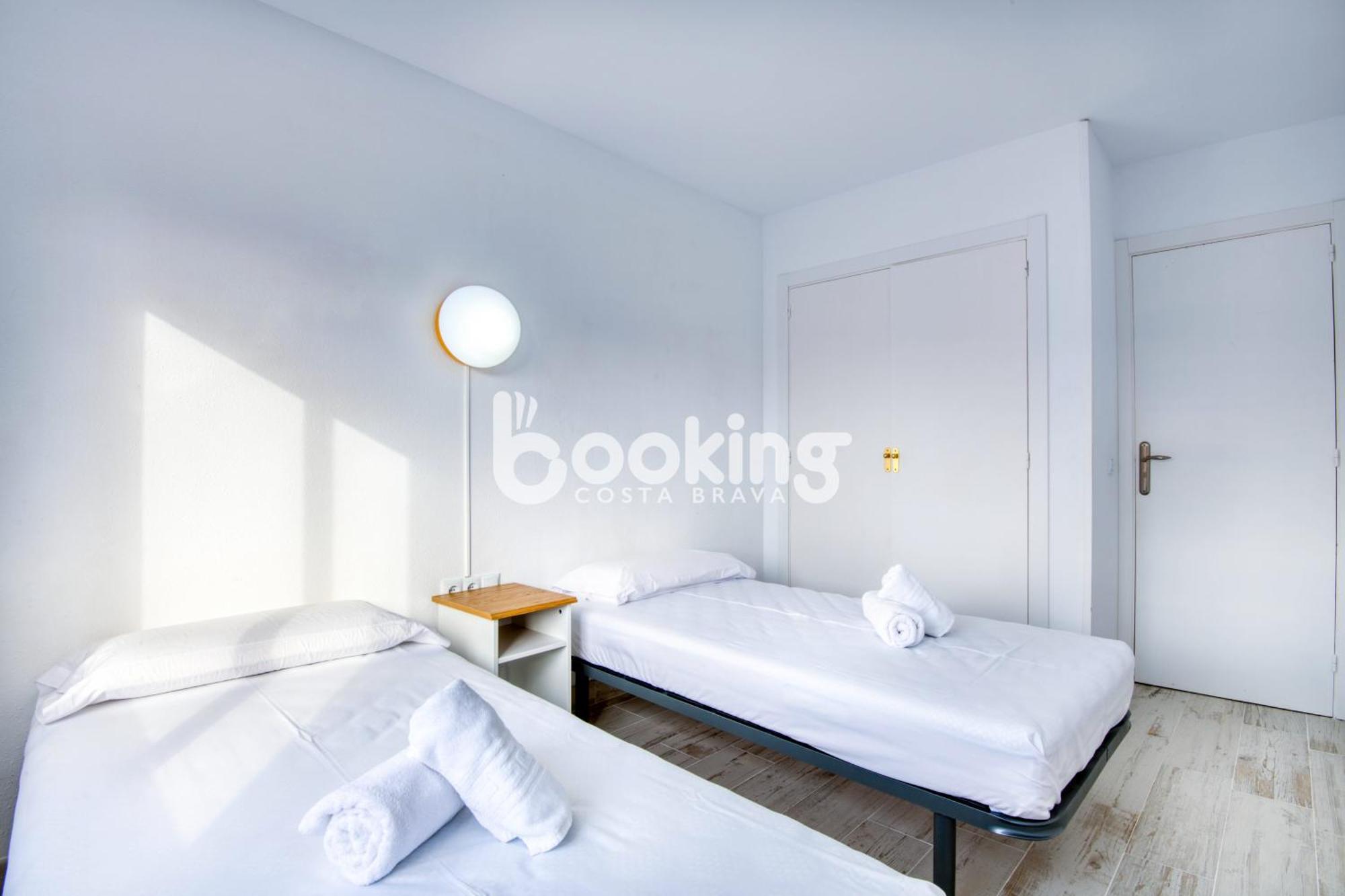 Vall De Ribes Apartament Per 4 Persones Amb Piscina Comunitaria, A Prop De Port D'Aro Platja d'Aro Exterior photo